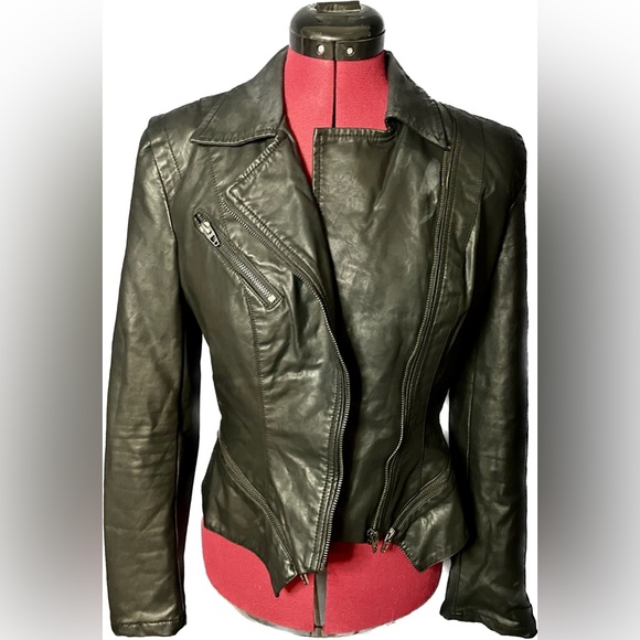 Blank NYC faux Leather Jacket - Picture 8 of 11